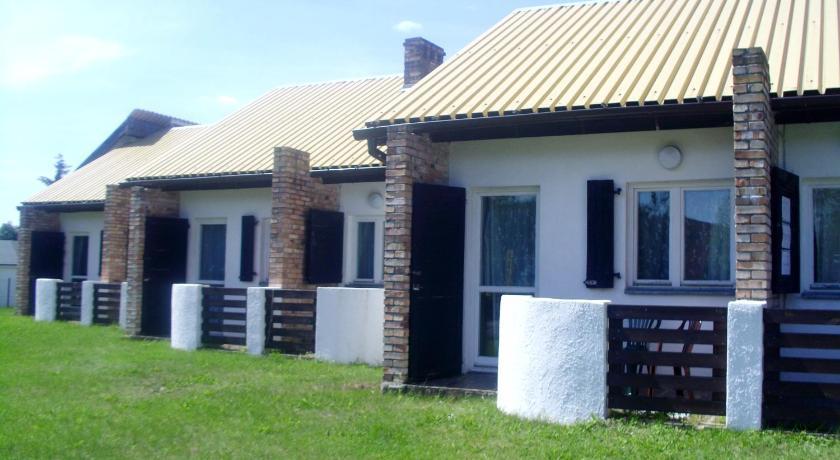 Osrodek Domino Dzwirzyno Exterior photo